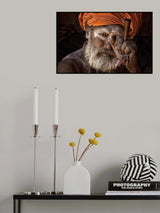 Just before lighting the chillum - Kathmandu Poster och Canvastavla