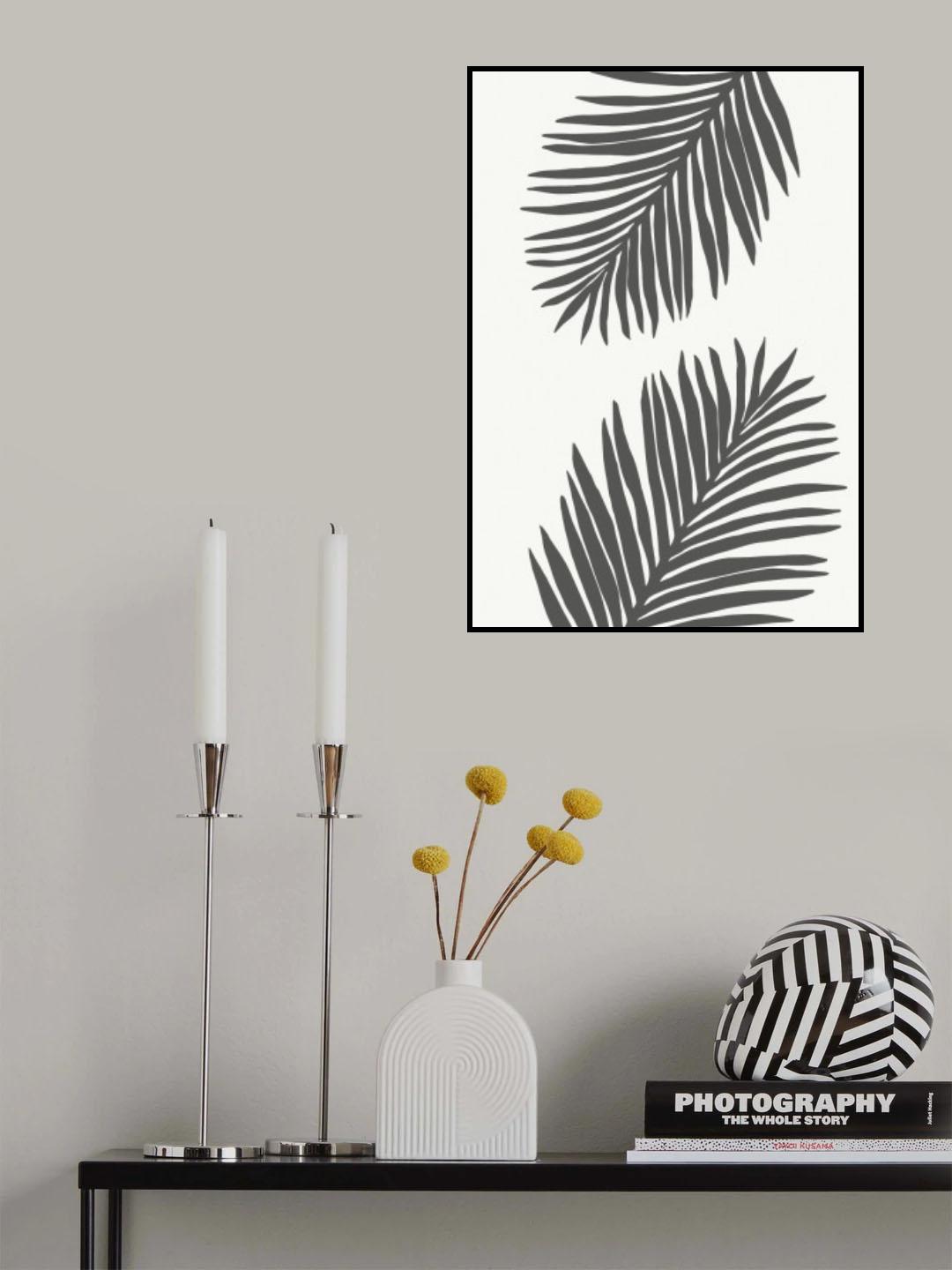 PALM LEAF 12 GRAPHITE GRAY Poster och Canvastavla