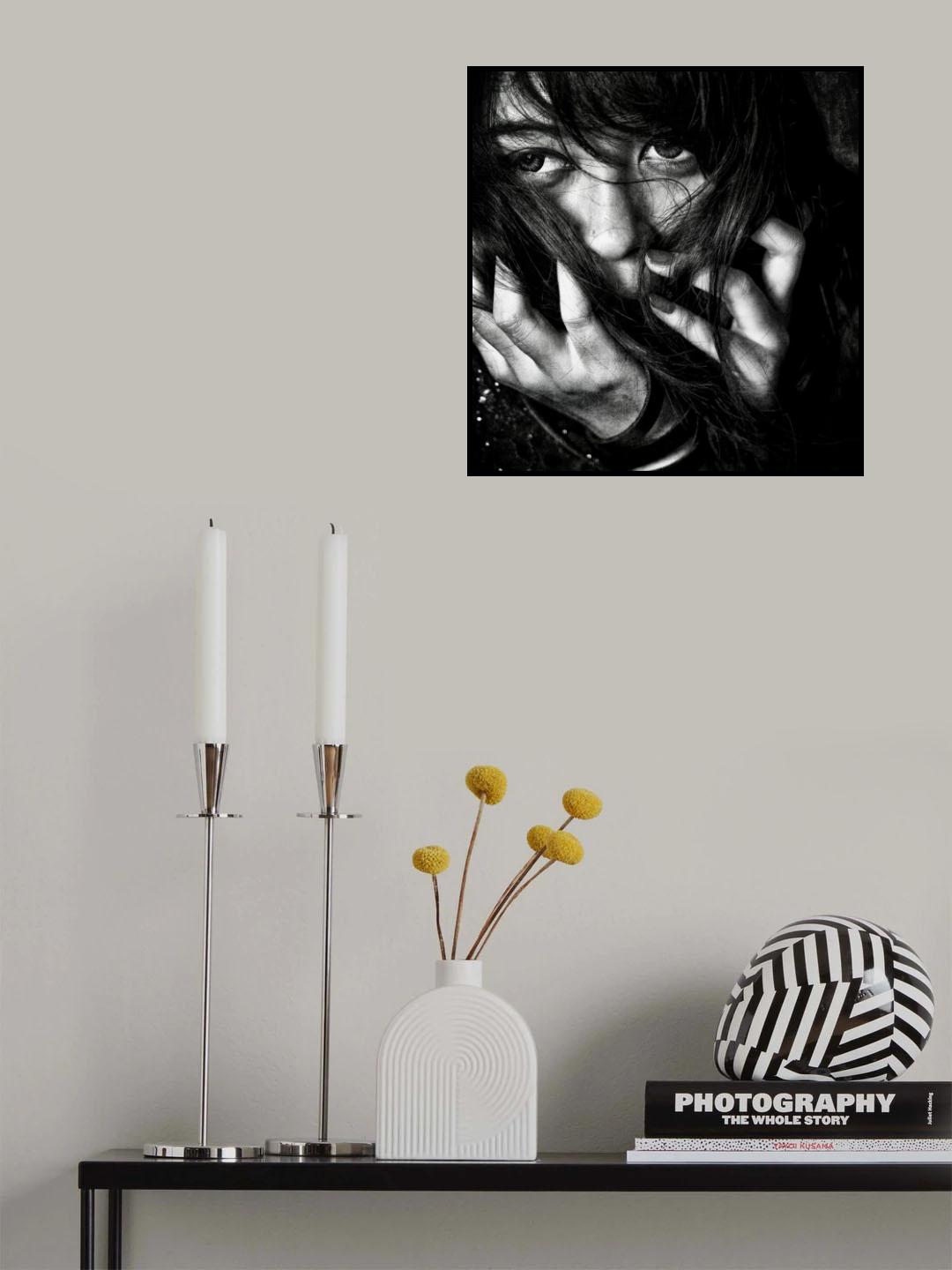 Guilty Poster och Canvastavla