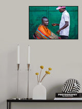 At the hairdesser in the streets of Accra - Ghana Poster och Canvastavla
