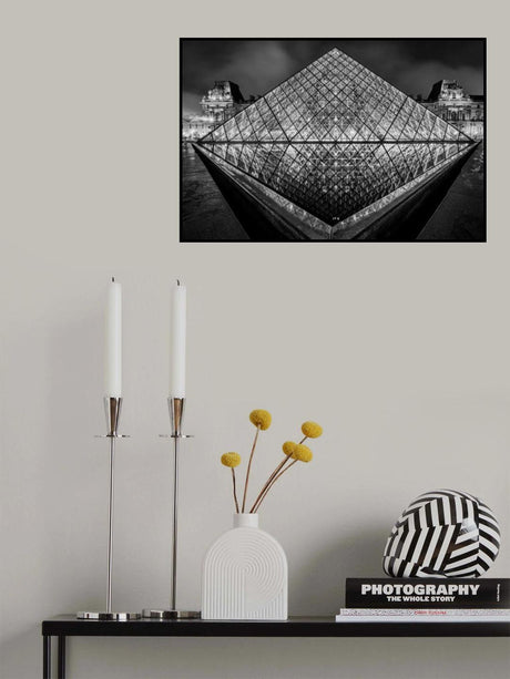 luovre Paris Poster och Canvastavla