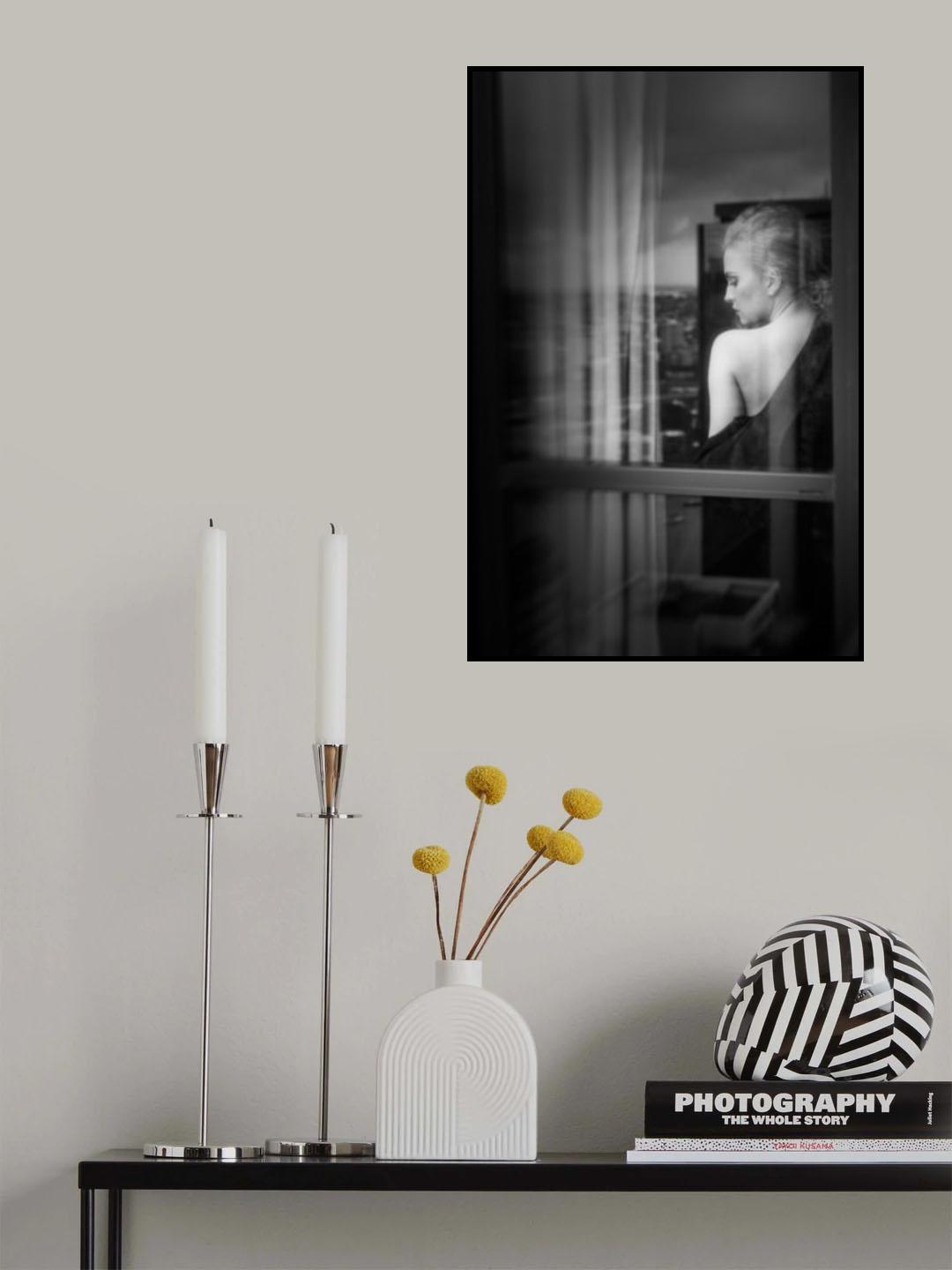 Intrigue Poster och Canvastavla
