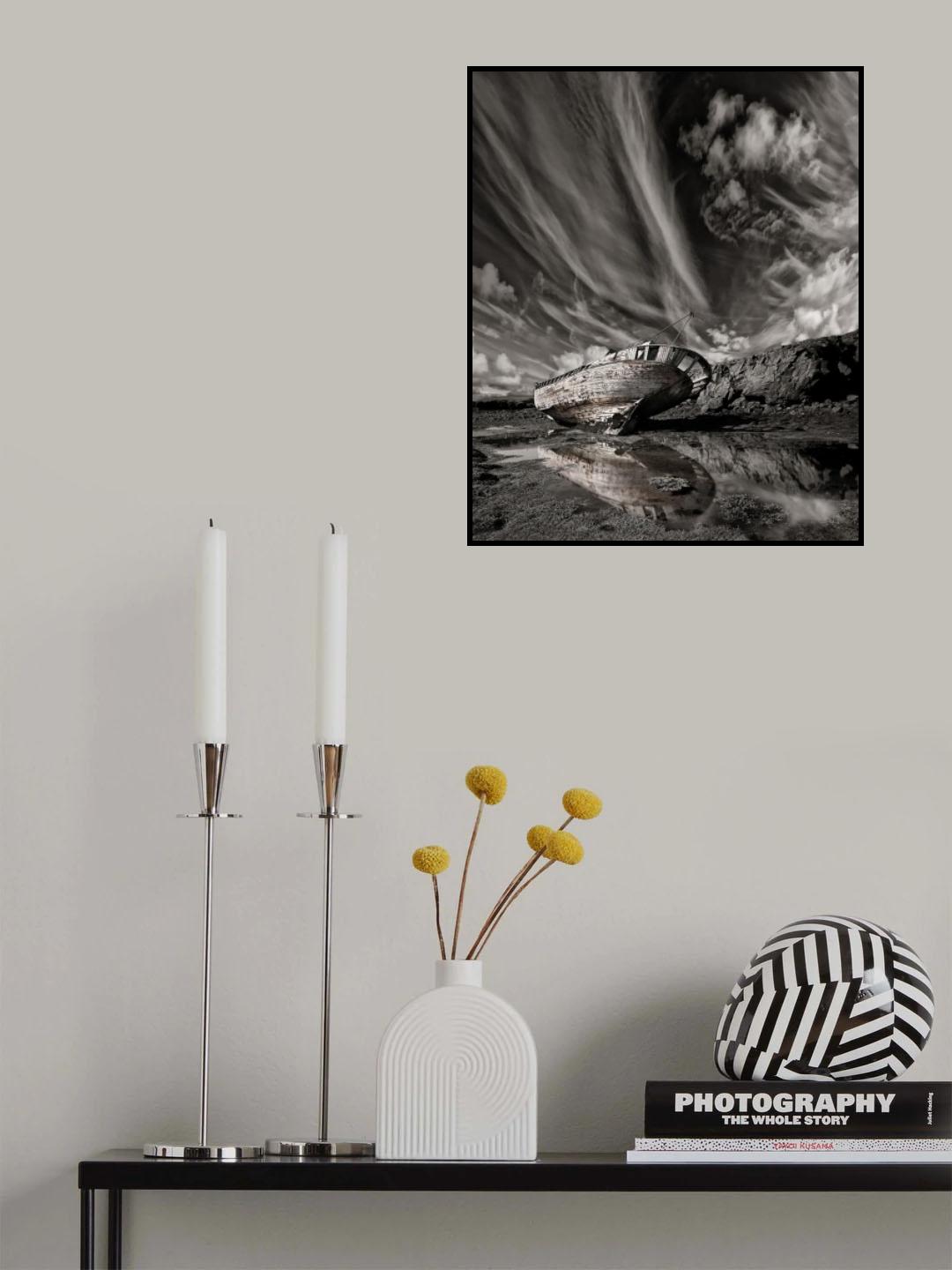 Final Place (mono) Poster och Canvastavla