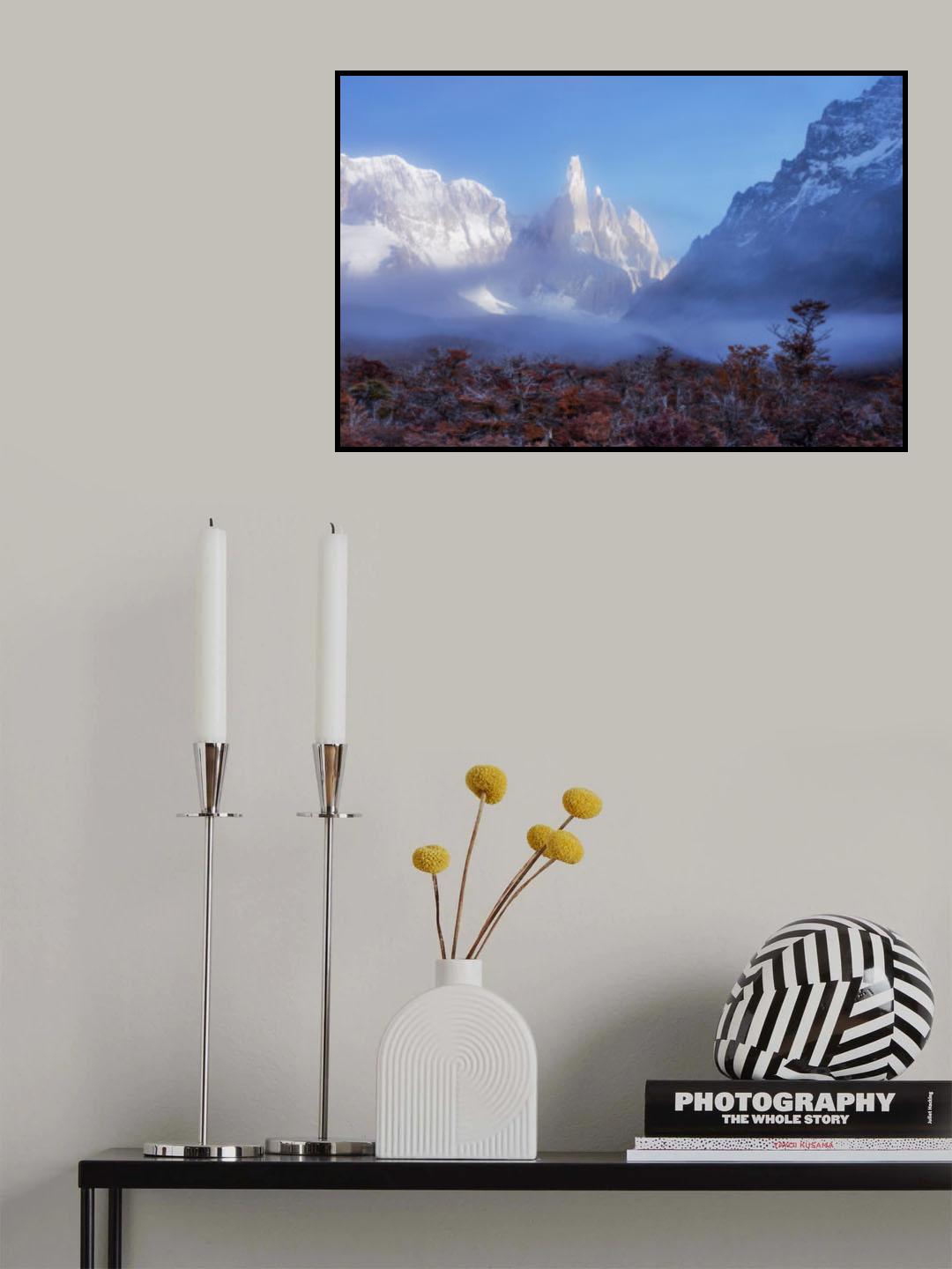 Thin Fog Veil of Mt. Fitz Roy Poster och Canvastavla