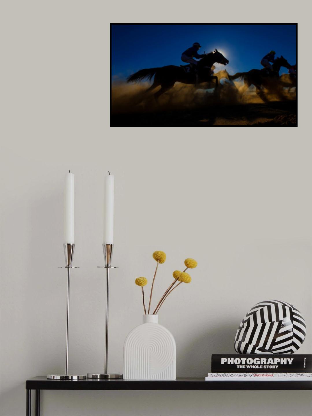 Horse Racing Through The Dust Poster och Canvastavla
