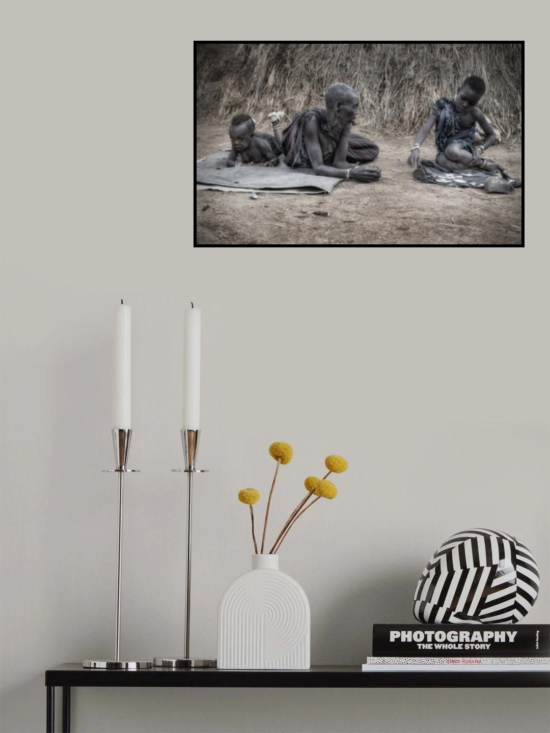 Communication over generations. Poster och Canvastavla