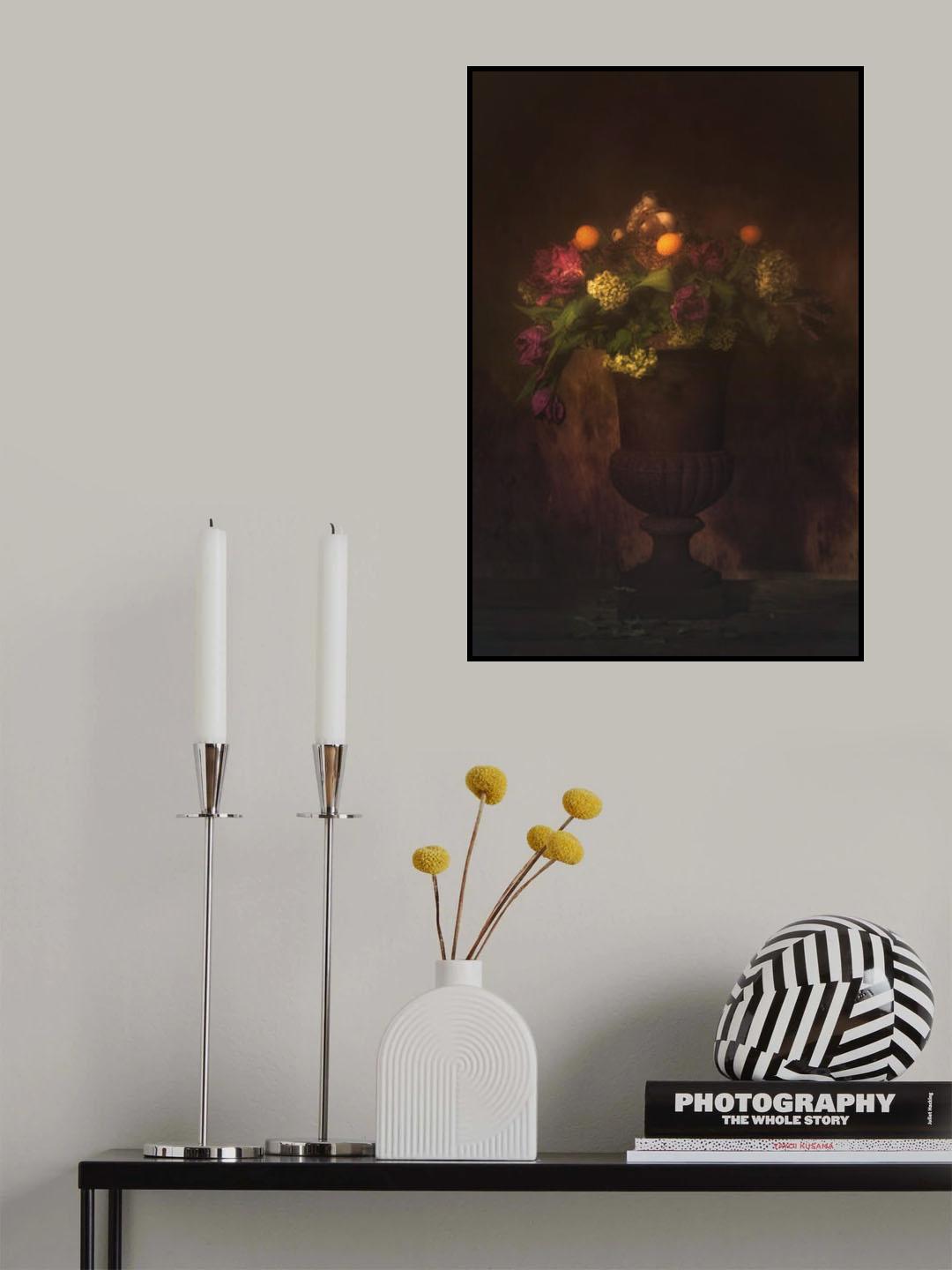 Bird on the nest Poster och Canvastavla