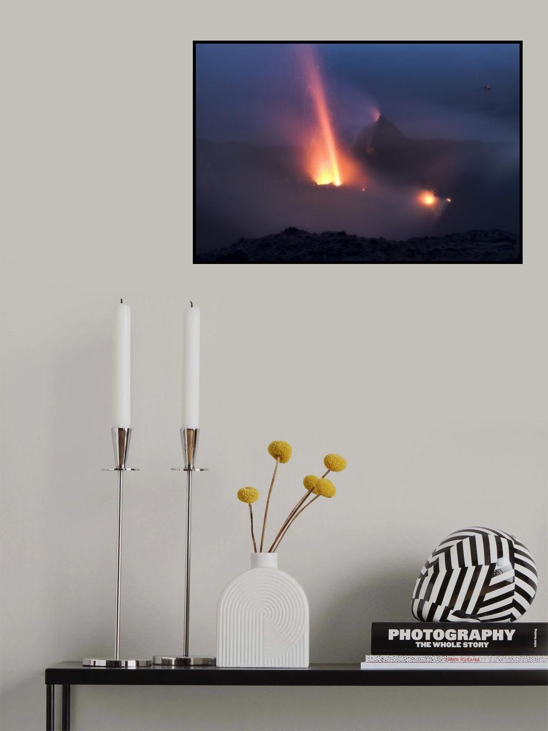 Stromboli II Poster och Canvastavla