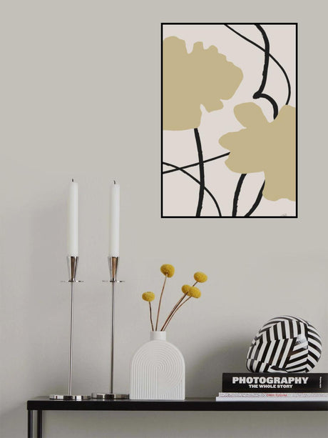 Beige Flowers 02 Poster och Canvastavla