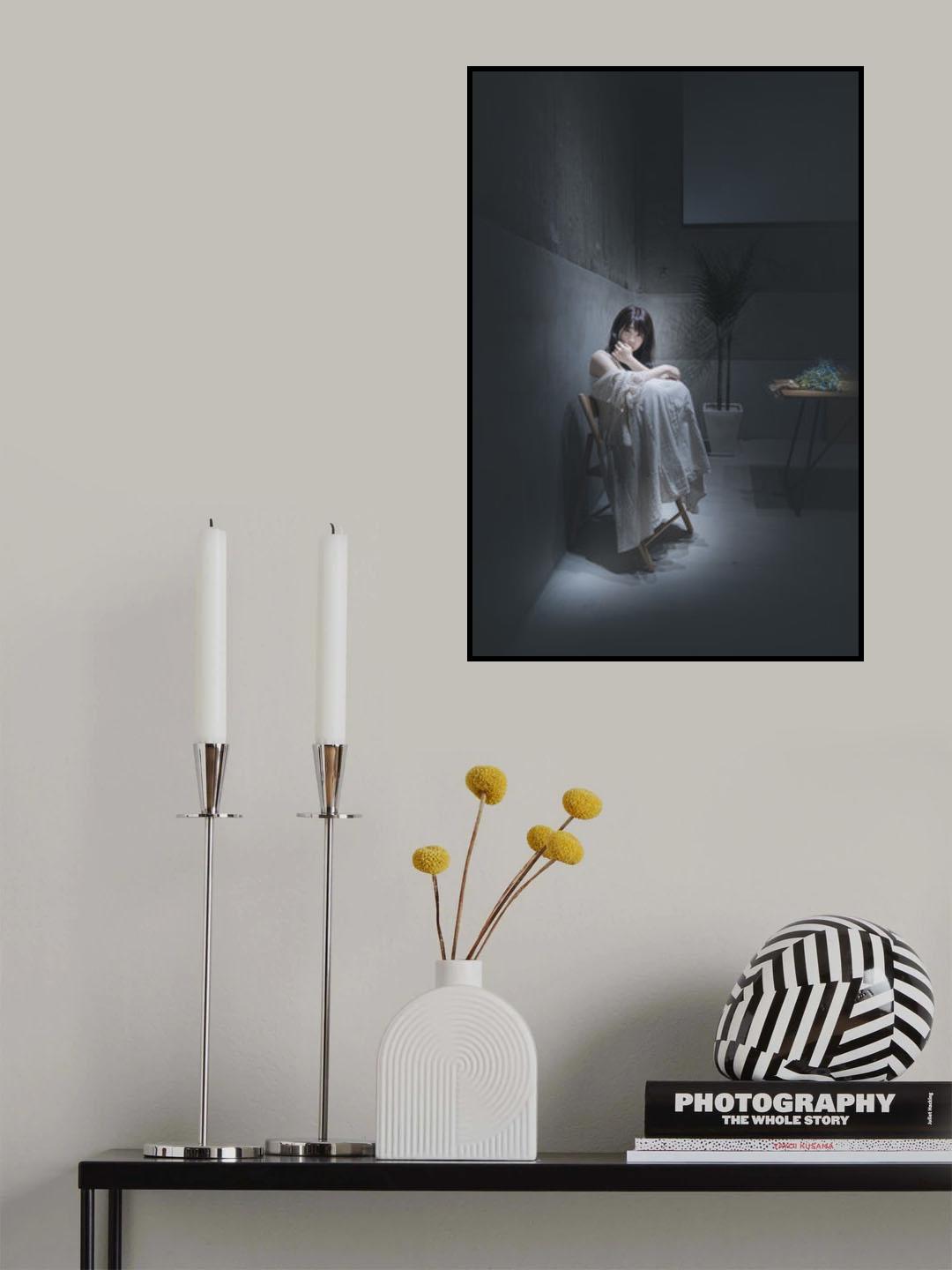 Bloom in the dark Poster och Canvastavla