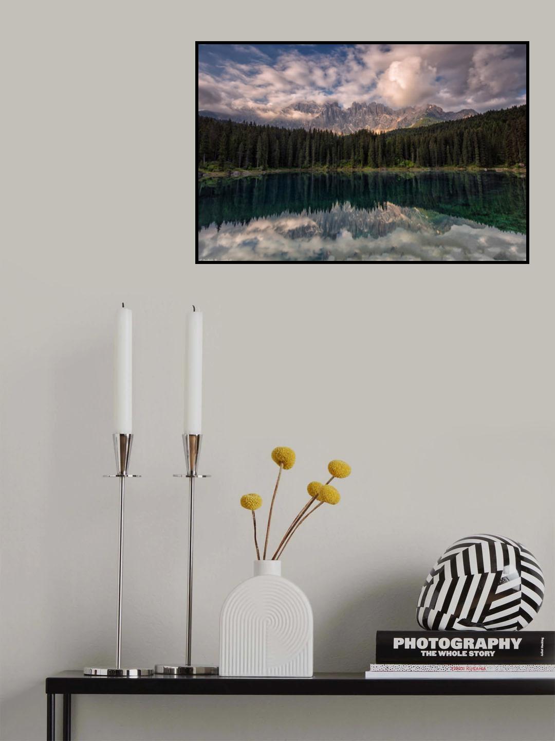 The tranquility of the lake Poster och Canvastavla