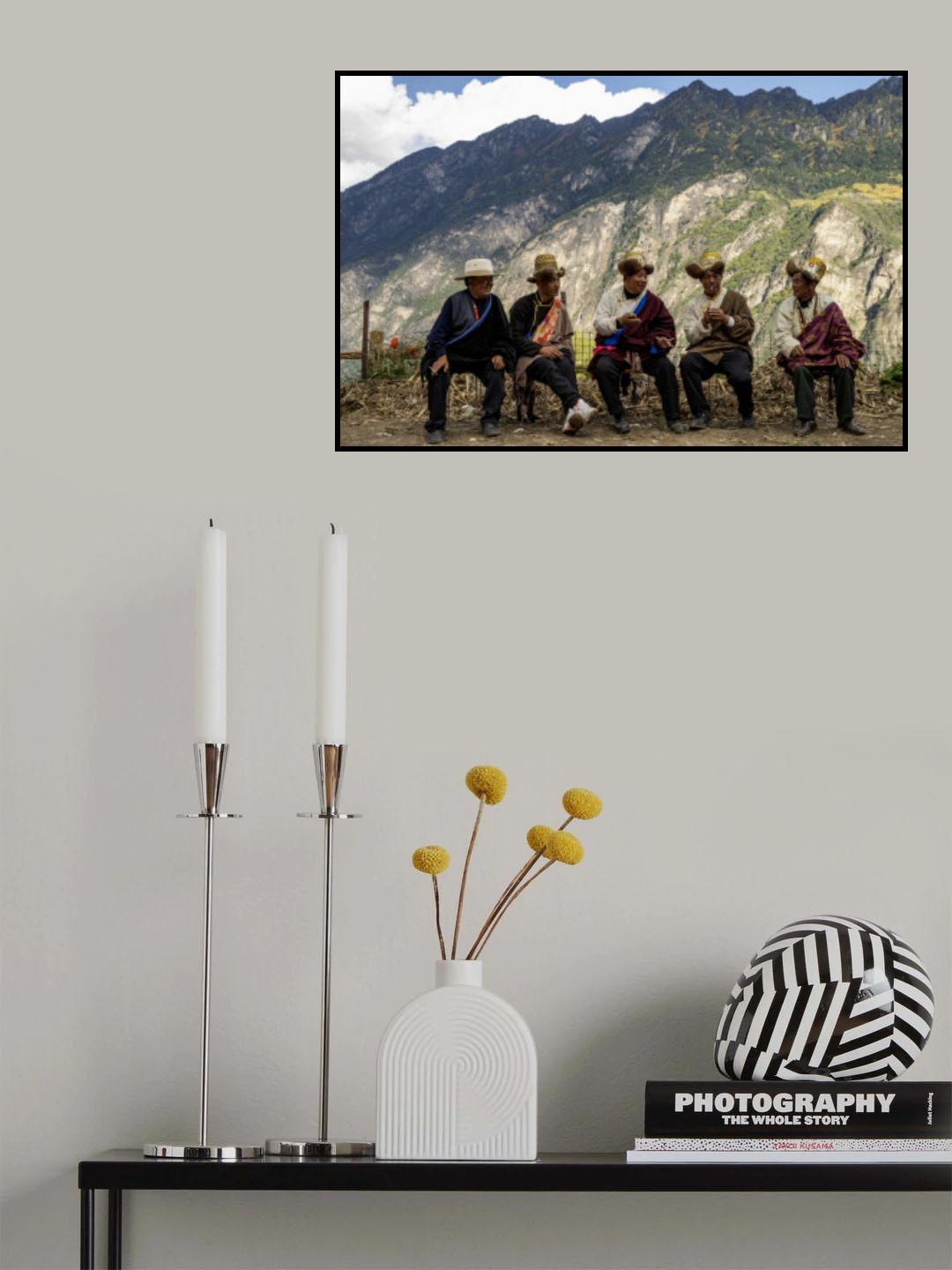 small talking  between 5  tibetian friends Poster och Canvastavla