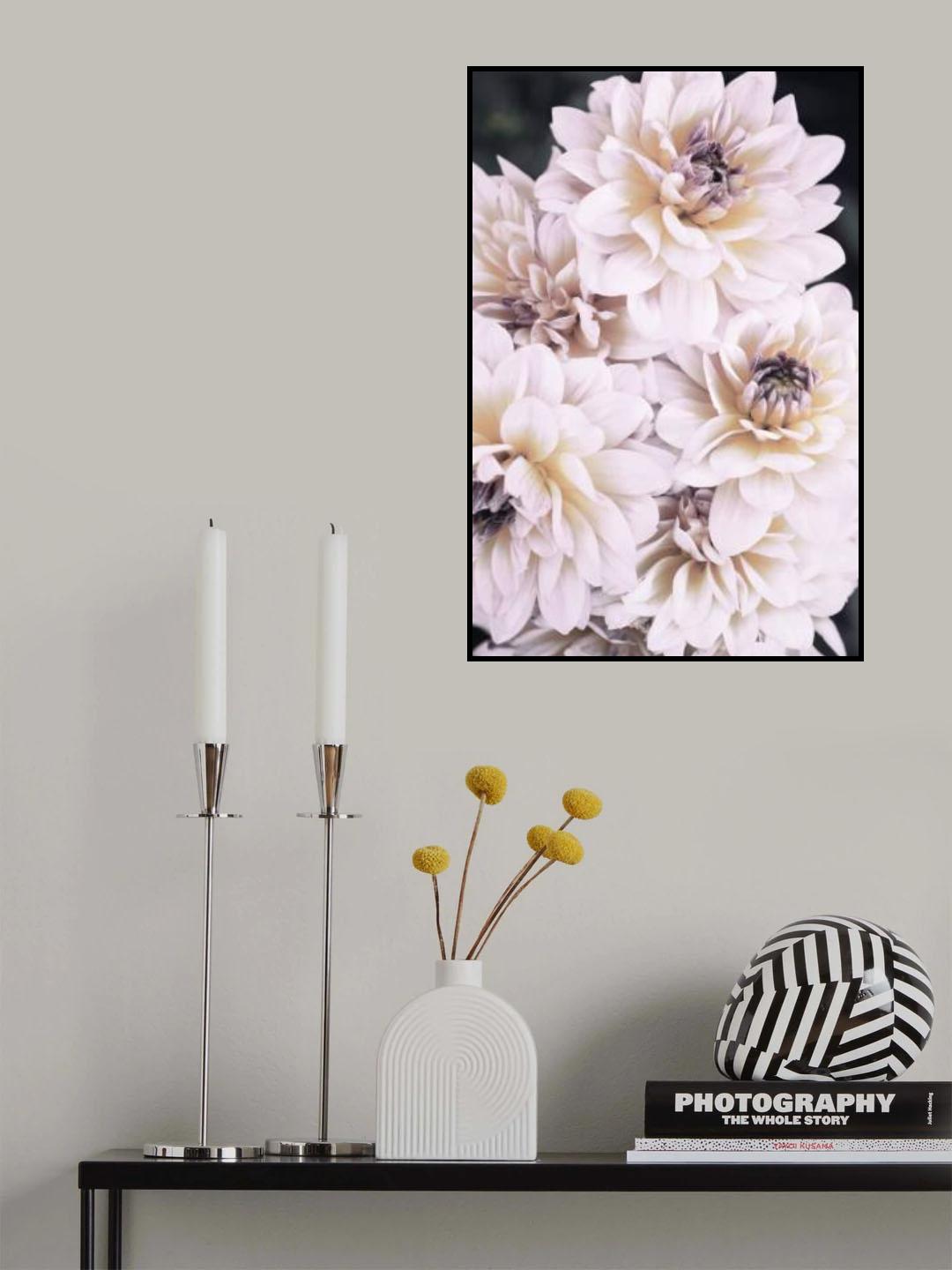 Pinkish Flowers Poster och Canvastavla