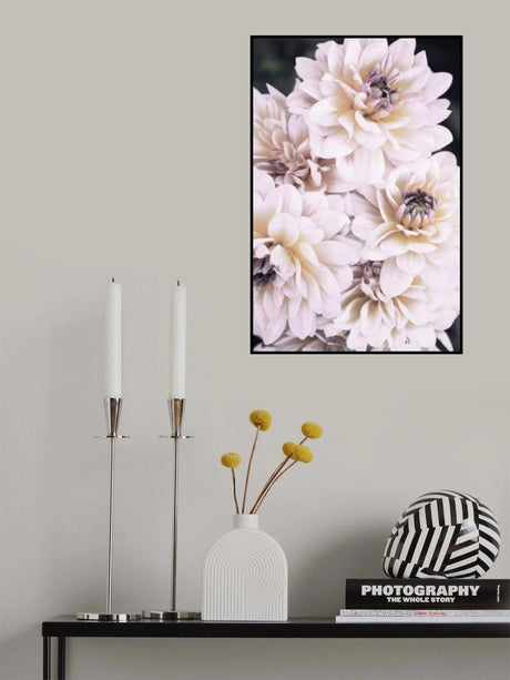 Pinkish Flowers Poster och Canvastavla
