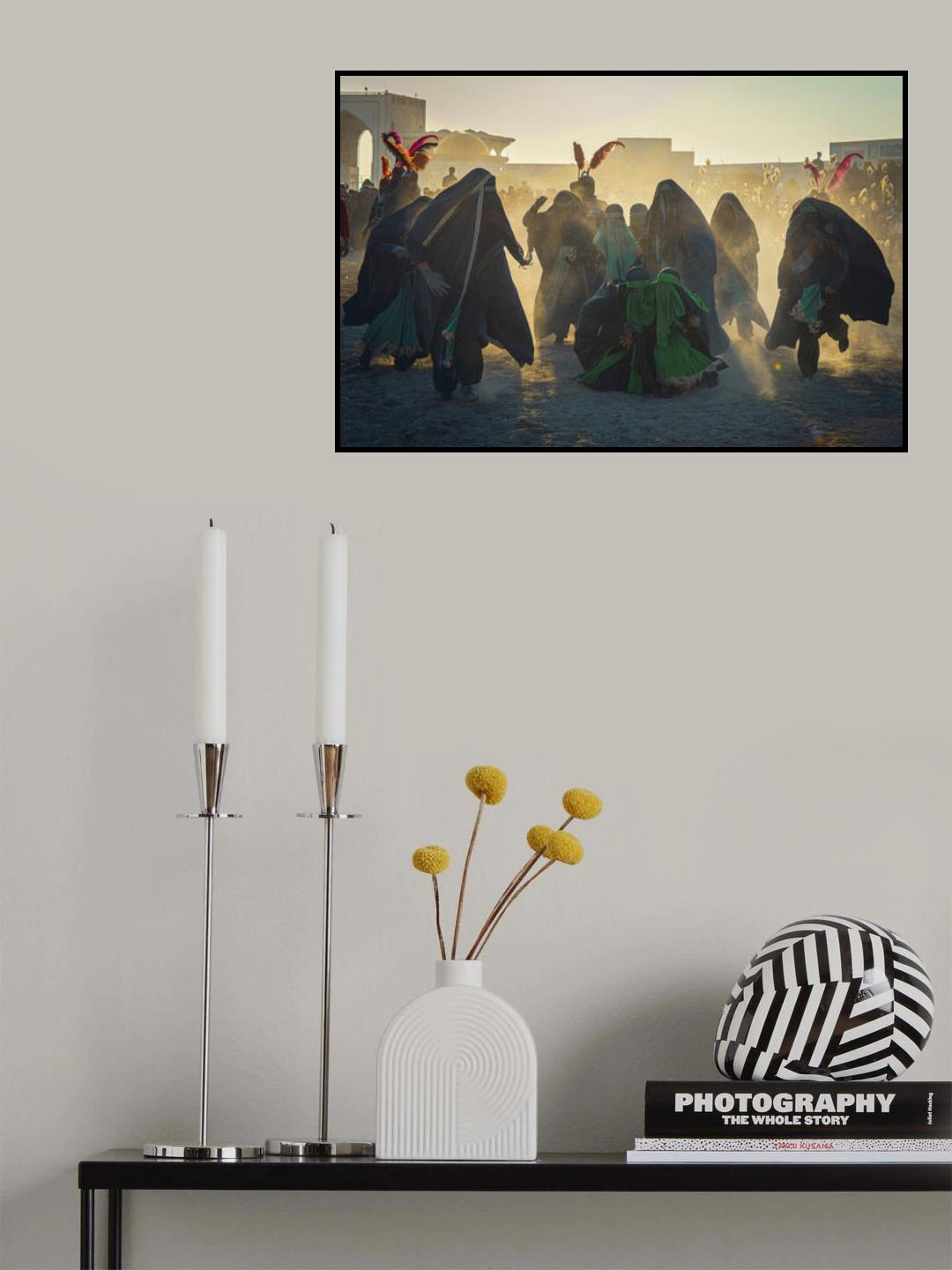 Finding shelter Poster och Canvastavla