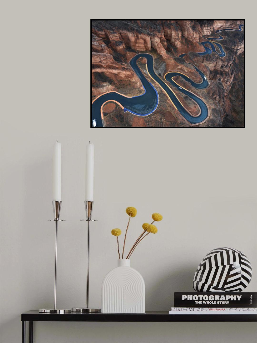 winding mountain road Poster och Canvastavla