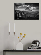Straw hat mountain Poster och Canvastavla