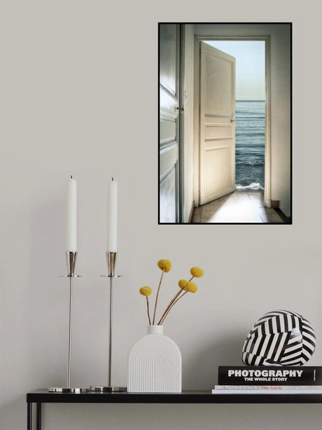 Behind the door Poster och Canvastavla