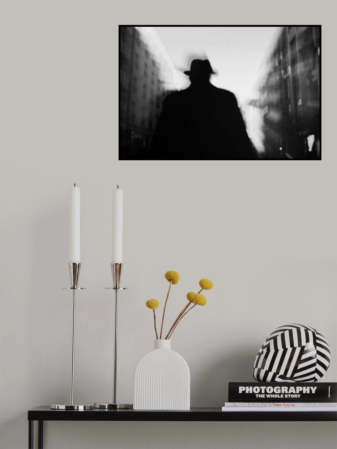 man in black Poster och Canvastavla