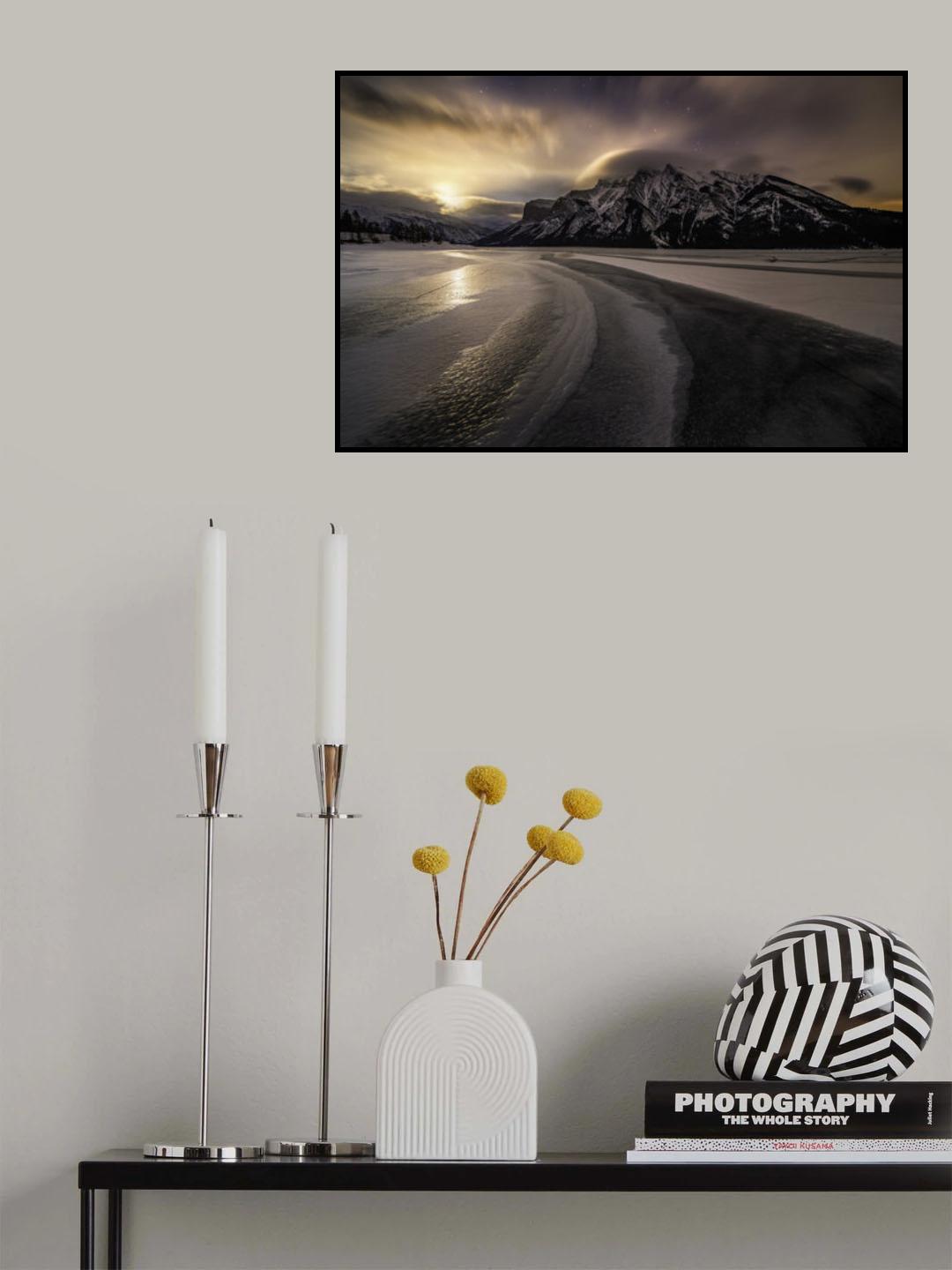 Moonrise on a frozen lake Poster och Canvastavla