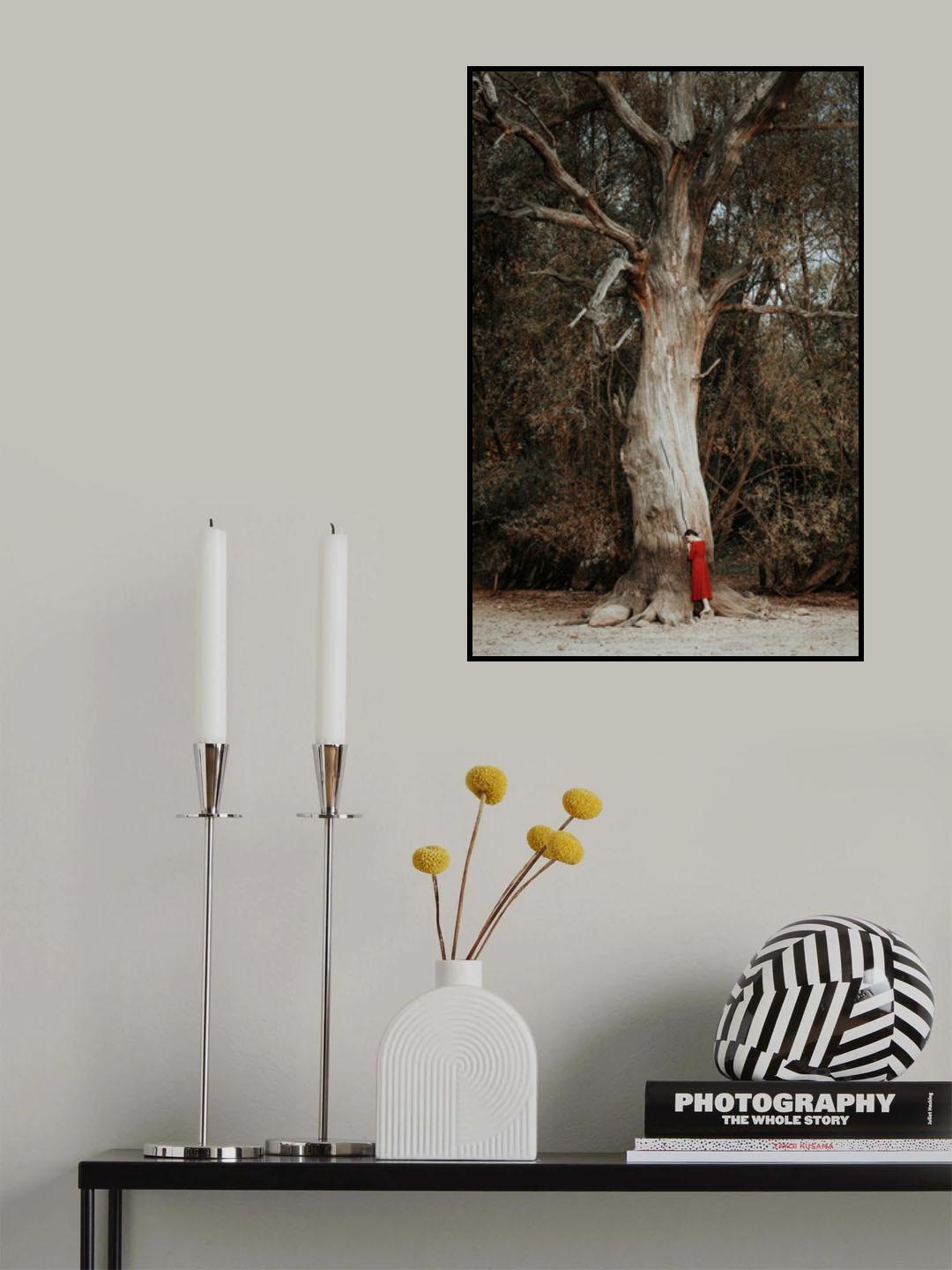 girl in a red dress Poster och Canvastavla