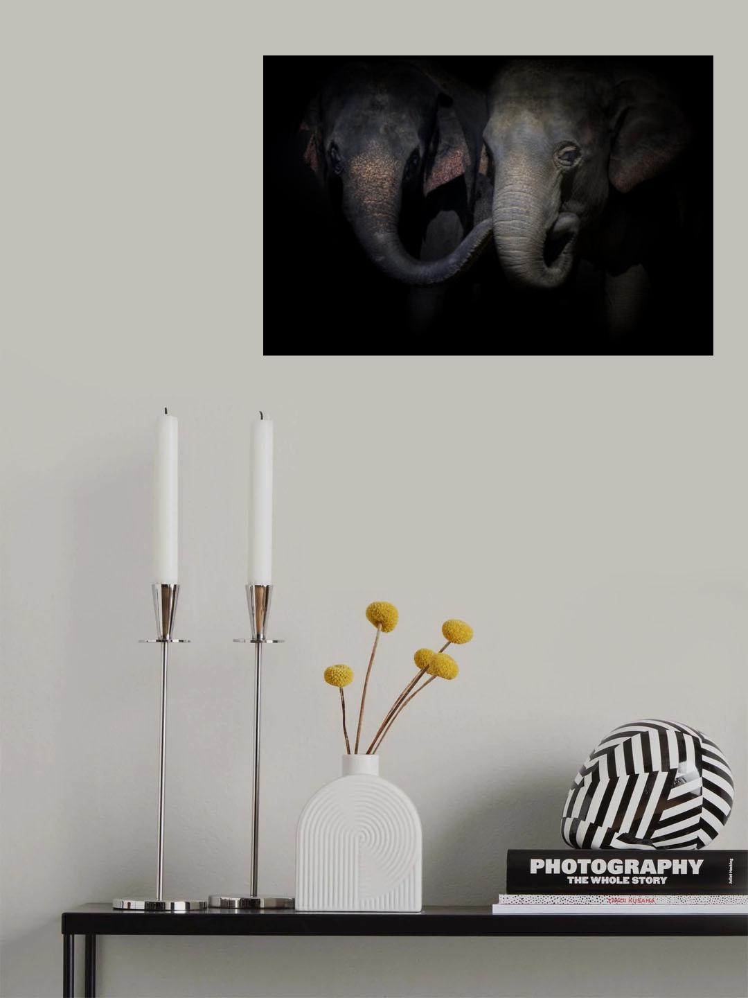 Walk along hand in hand Poster och Canvastavla