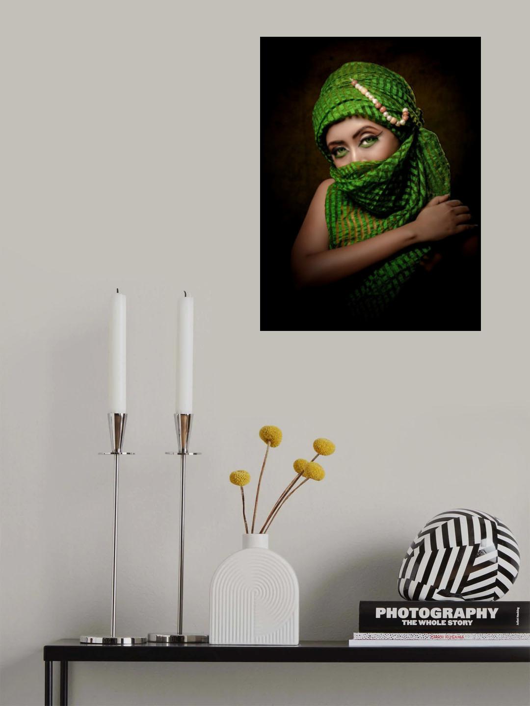 GREEN EYED GIRL Poster och Canvastavla