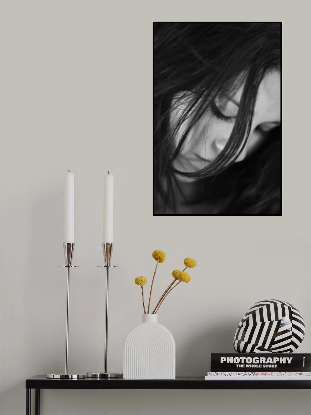 Shy Poster och Canvastavla