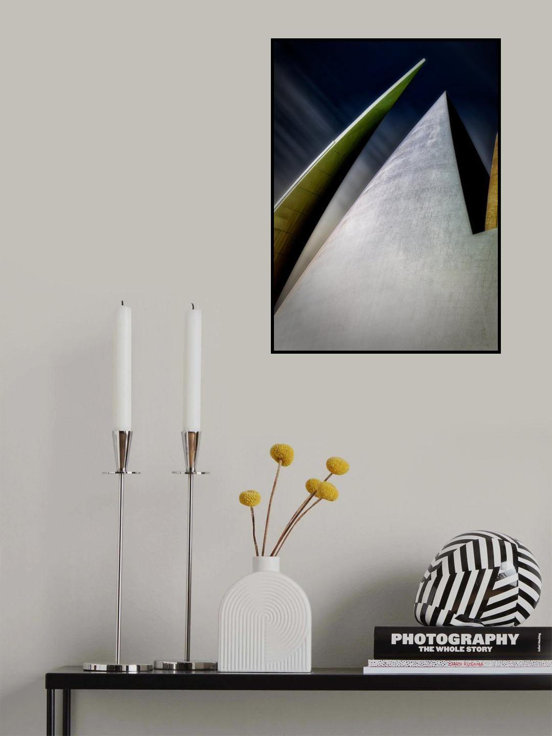 Modern Pyramid Poster och Canvastavla