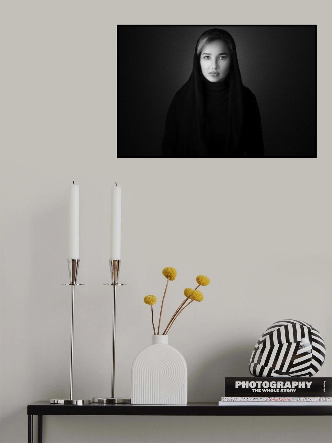 Lady in black Poster och Canvastavla