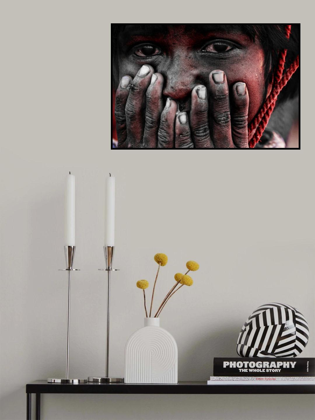 Indian sadly boy.. Poster och Canvastavla