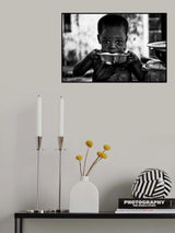 Eating some rice. Poster och Canvastavla