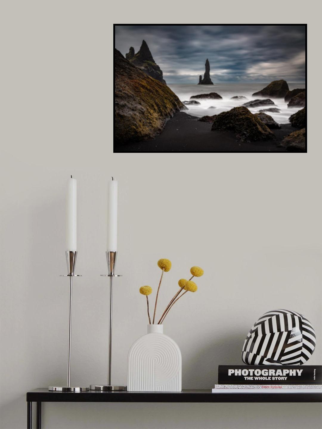 Black sand, Reynisfjall, Iceland Poster och Canvastavla