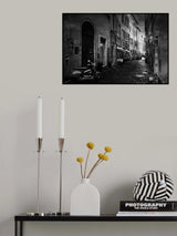 Walking along Rome Poster och Canvastavla