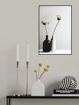 Black And White Vase No 2 Poster och Canvastavla