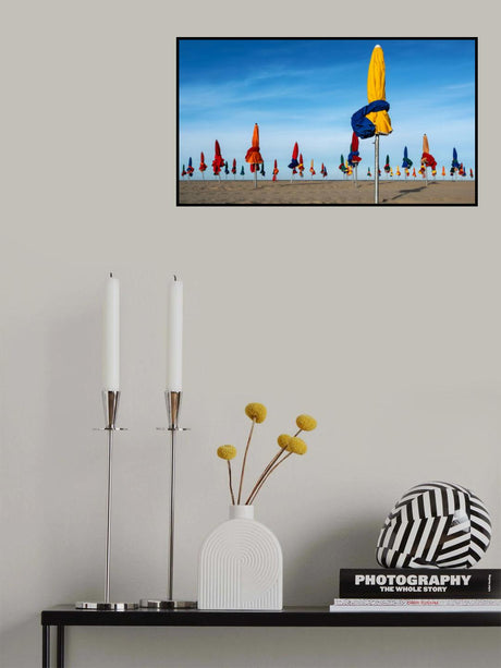 Les Parapluies de Deauville Poster och Canvastavla