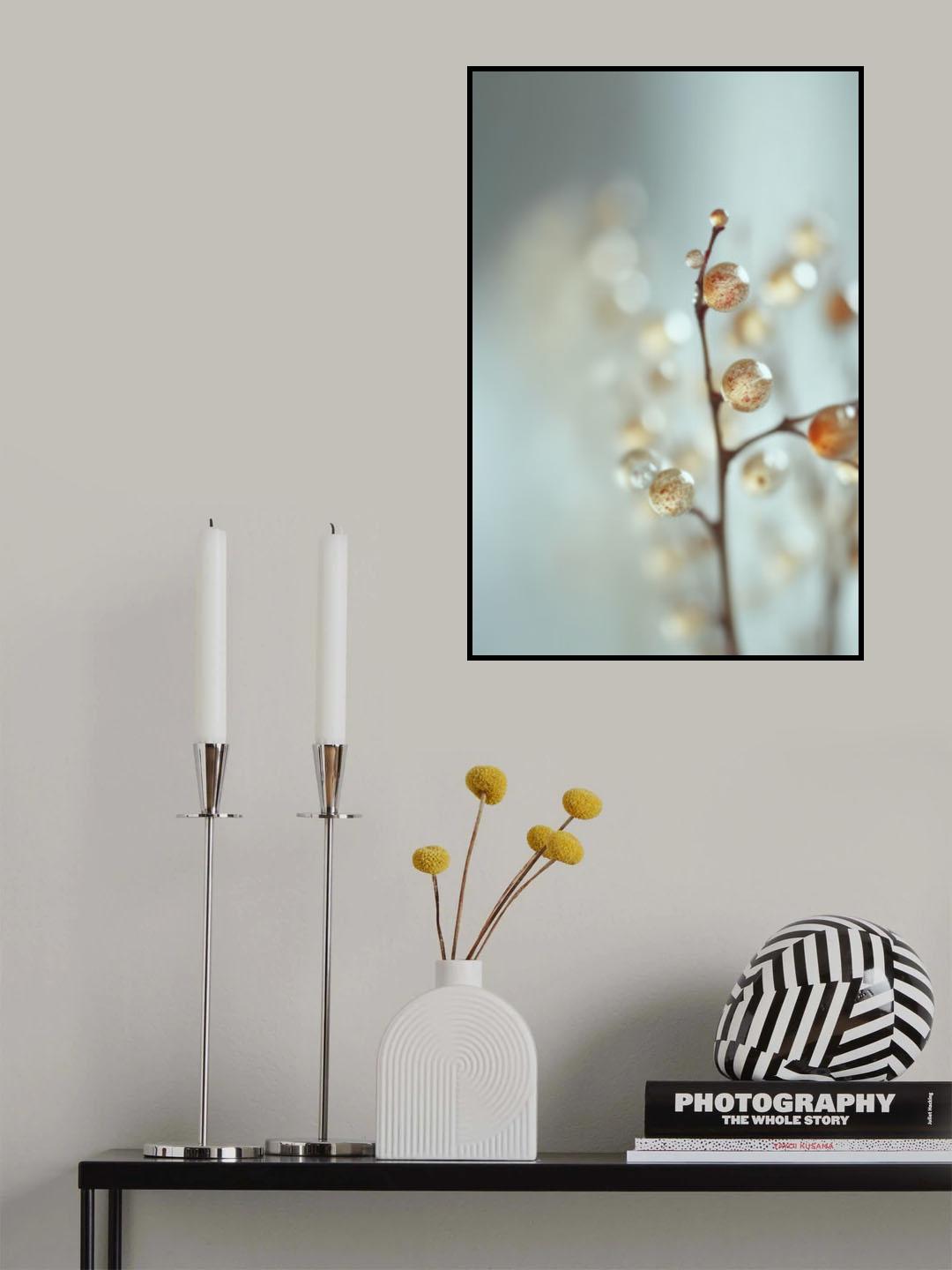 Glassy Berries Poster och Canvastavla