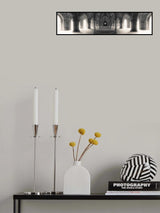Figure in Space Poster och Canvastavla