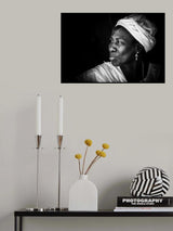 woman at Guinea Bissau Poster och Canvastavla