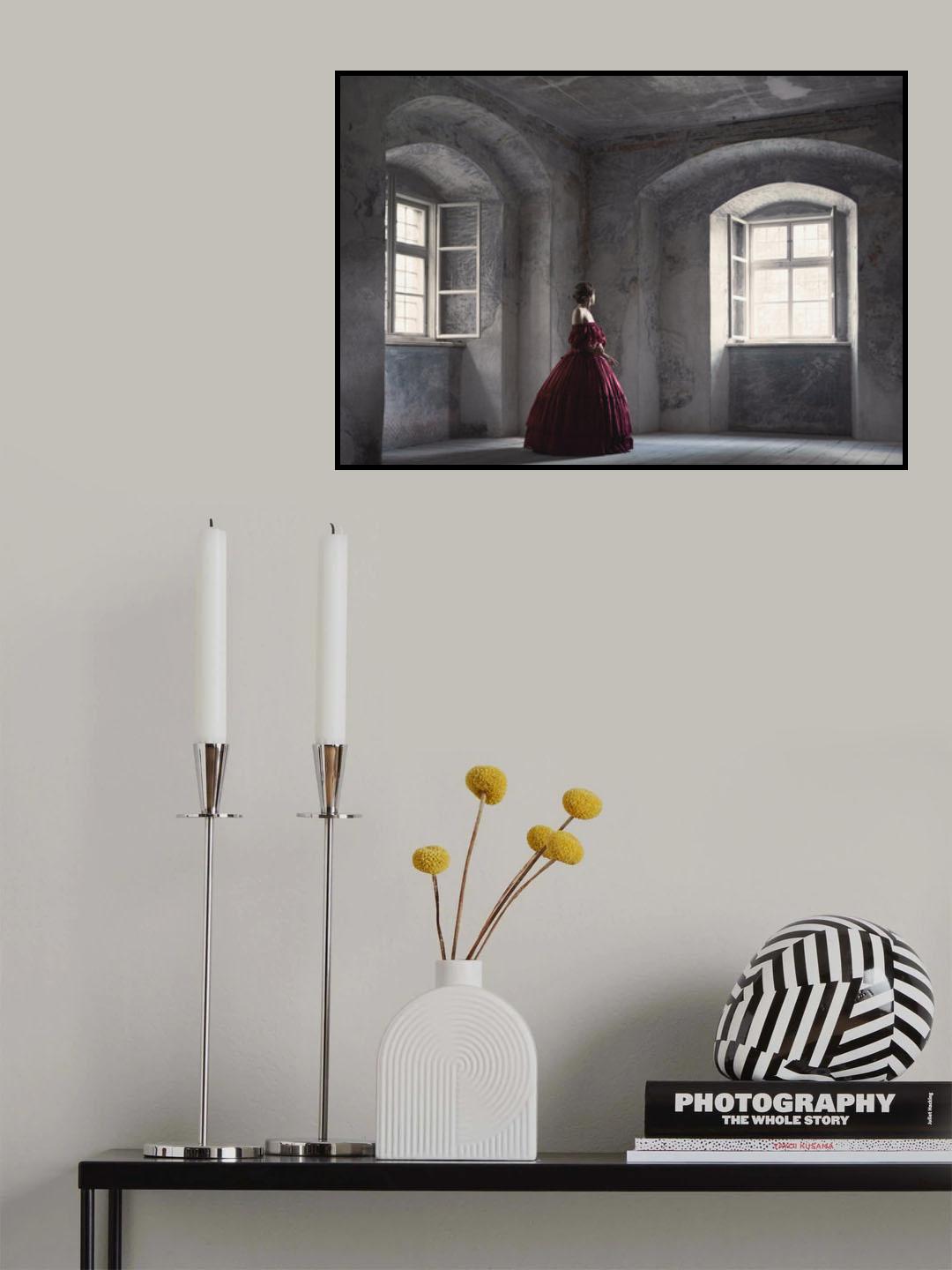 Red Gown Poster och Canvastavla