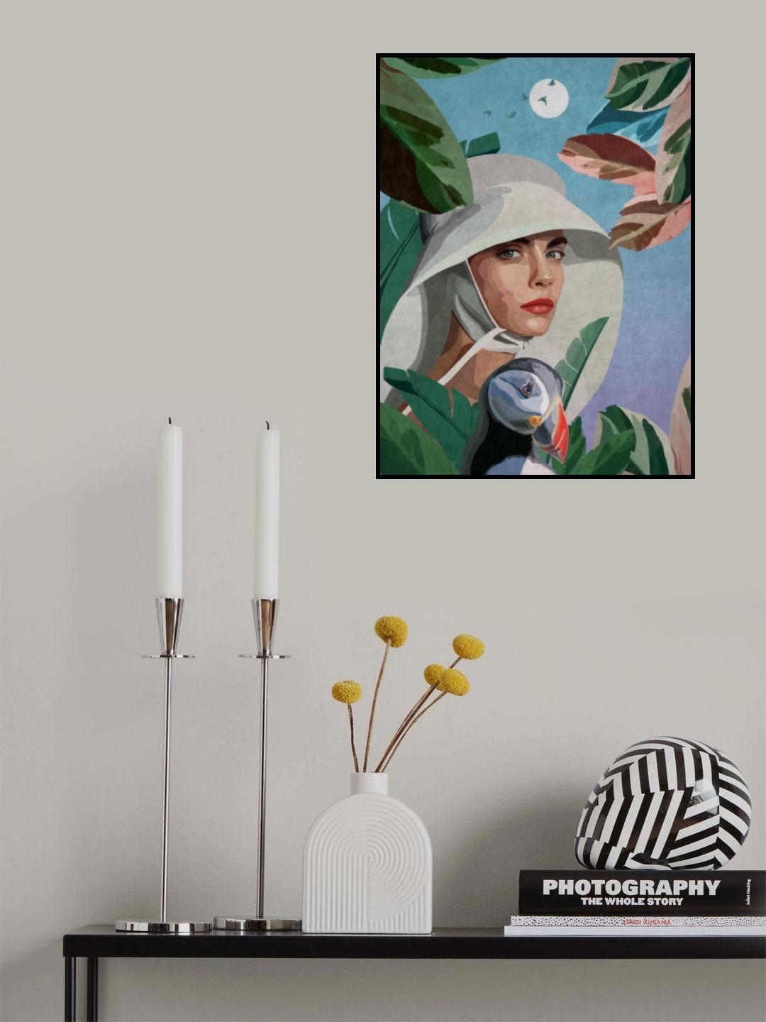 Puffin and Woman Poster och Canvastavla