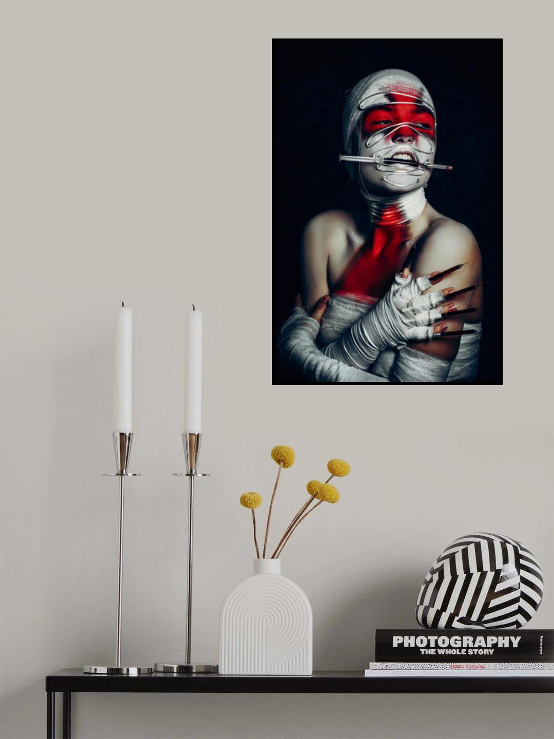 Love kills slowly Poster och Canvastavla