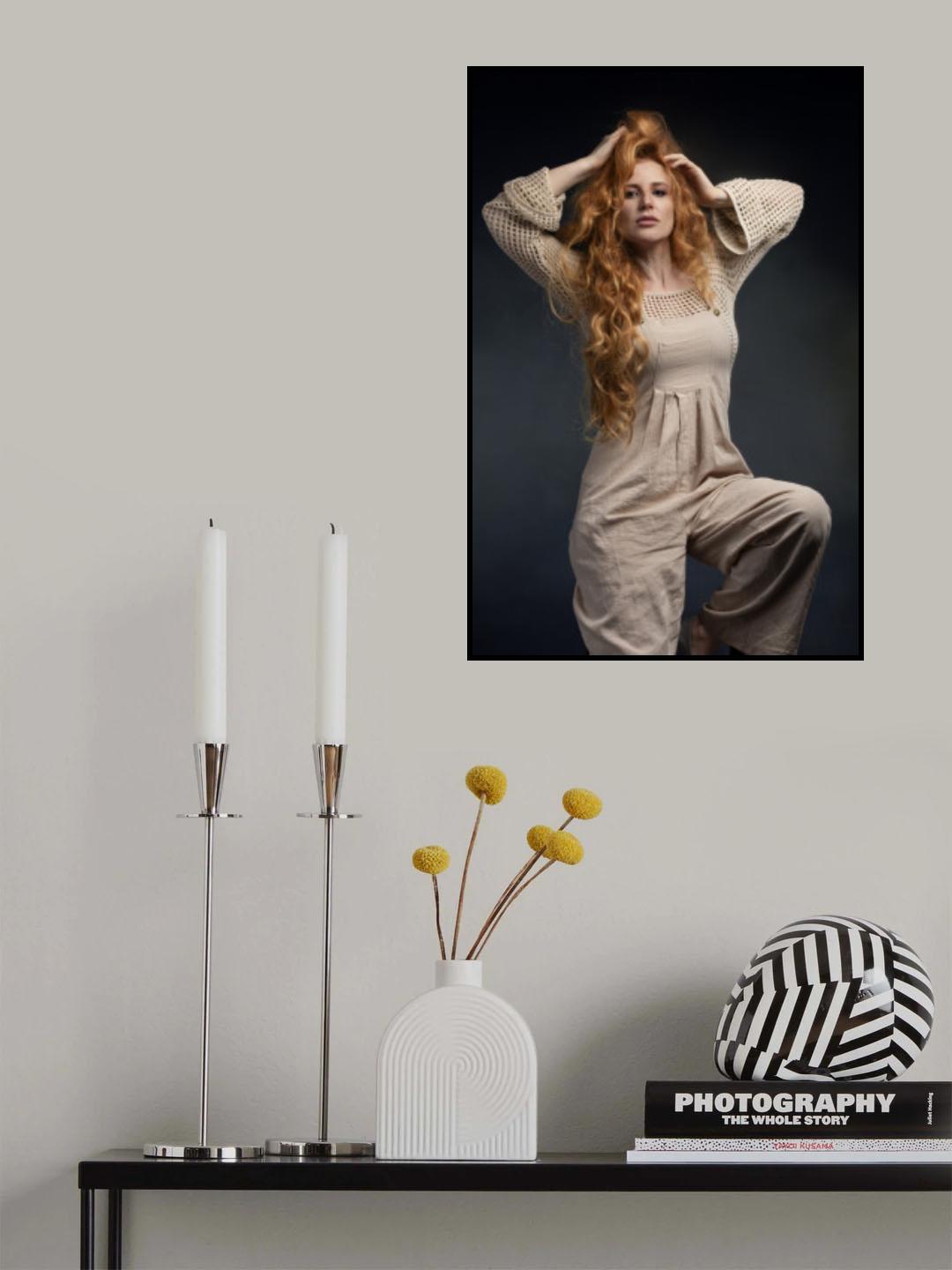 Becky in Dungarees Poster och Canvastavla