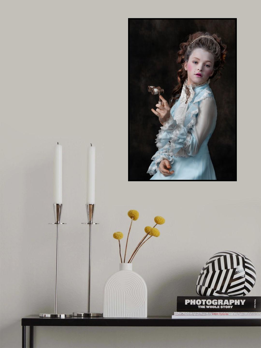Mila Poster och Canvastavla