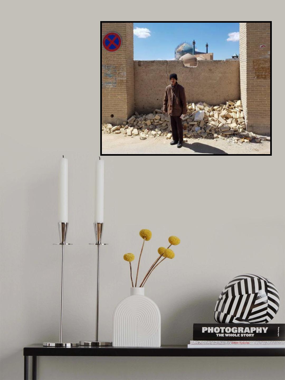 Minaret and man Poster och Canvastavla