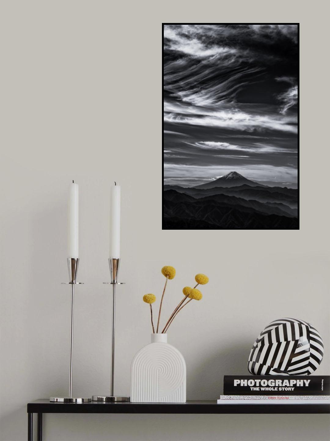 Expressive clouds and Mt.Fuji Poster och Canvastavla