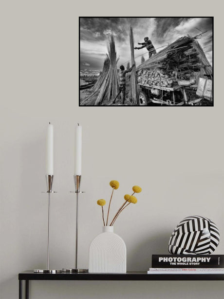 Jute straws - men at work Poster och Canvastavla