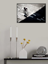 Into the dark. Poster och Canvastavla