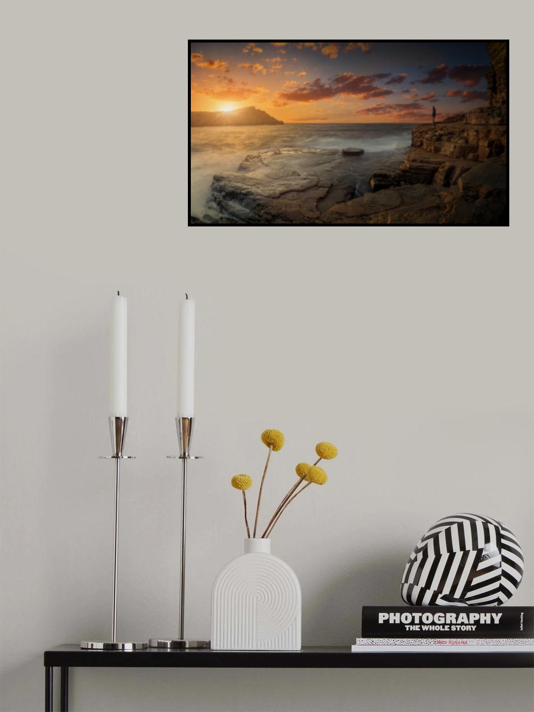 Looking at the sea 7R23239P Poster och Canvastavla