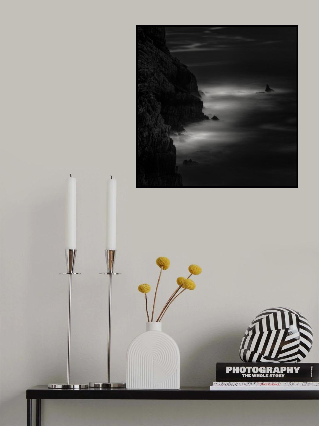 Broken light Poster och Canvastavla
